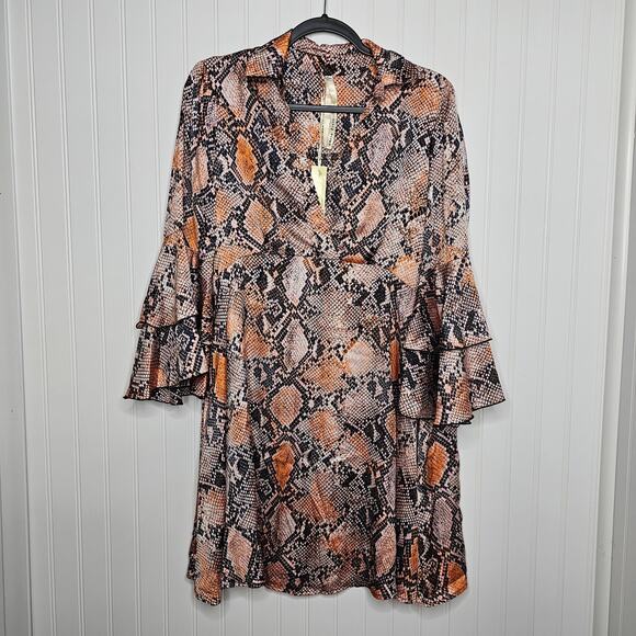 Uncle Frank Women's Satin Snake Print Mini Dress Sz M V-Neck Ruffle Bell Sleeves - Picture 9 of 9